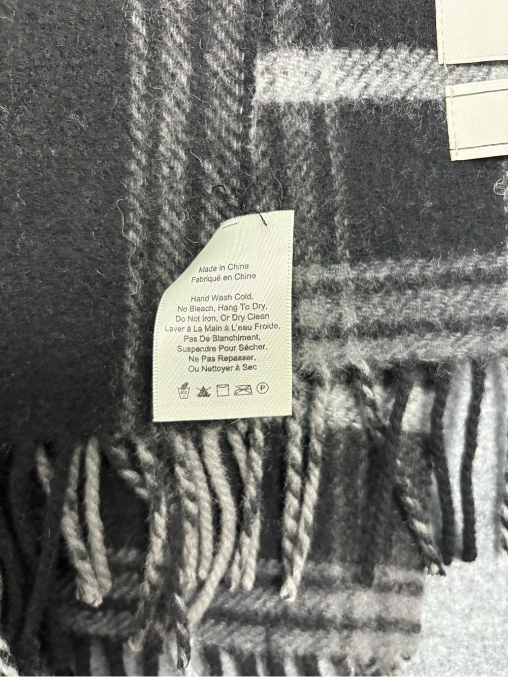 ALXILIARY 100% Wool Black Gray Plaid Fringe Oversized Scarf